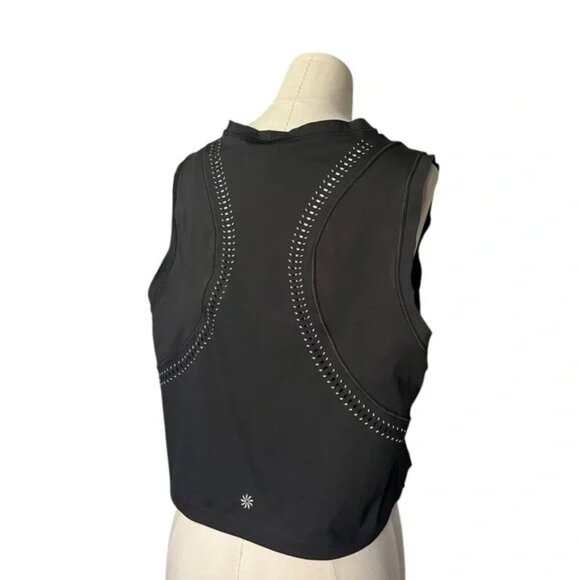 ATHLETA - Black LEVITATE CROP TANK 1 EXTRA LARGE - Picture 3 of 6